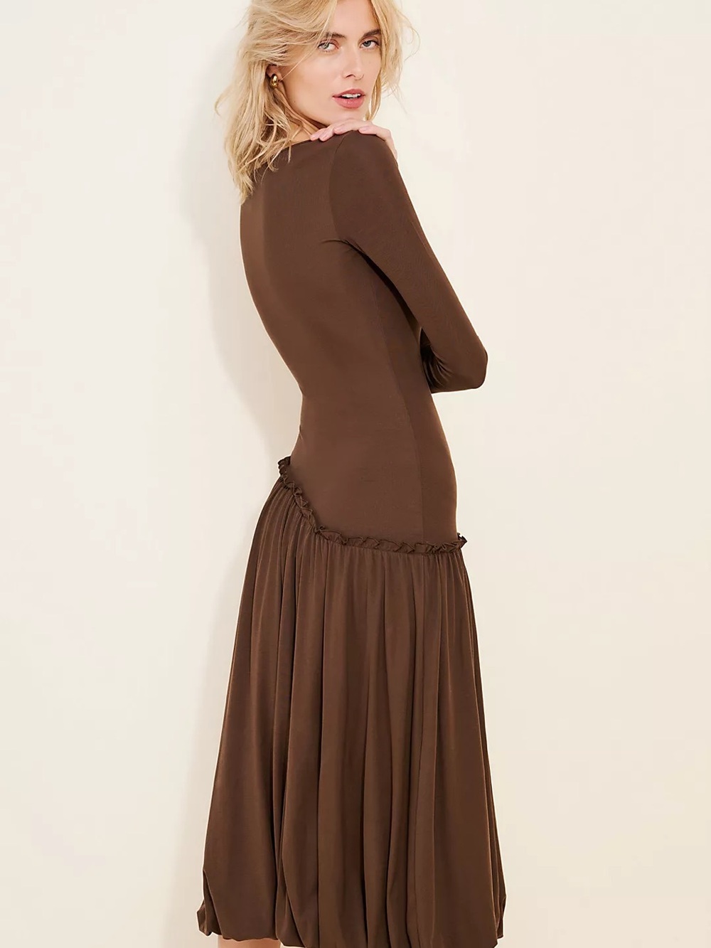 Saemdi Jeanette Chocolate Drop-Waist Midi Dress - Picture 3 of 12